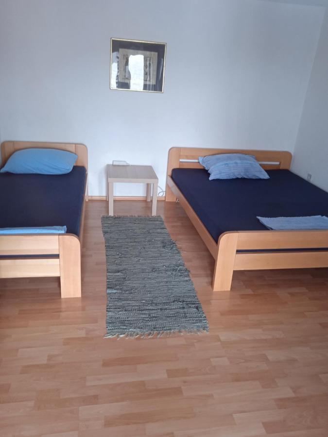 Apartment And Rooms Barbaric Неум Екстер'єр фото