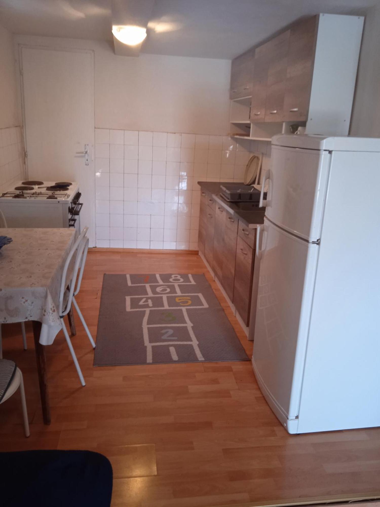 Apartment And Rooms Barbaric Неум Екстер'єр фото