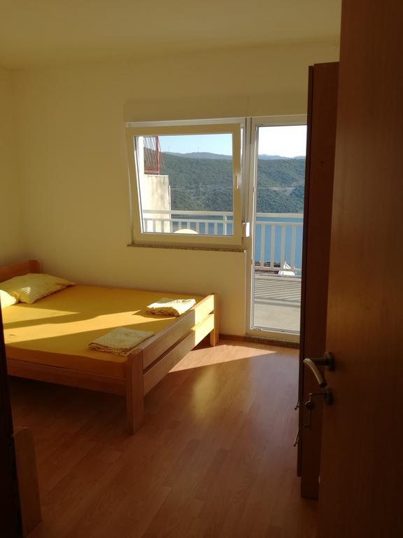 Apartment And Rooms Barbaric Неум Екстер'єр фото
