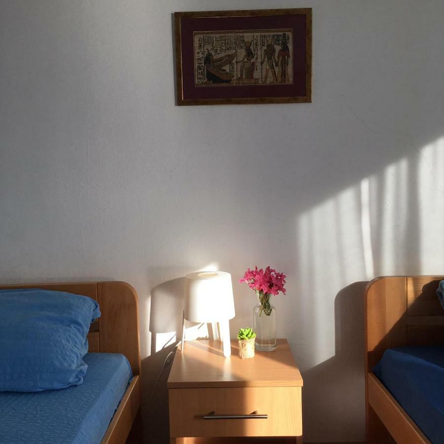 Apartment And Rooms Barbaric Неум Екстер'єр фото